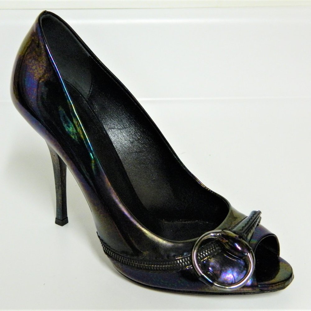 Gucci Iridescent Peep Toe Pump
